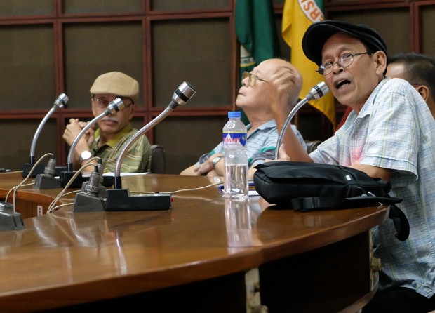 (From left) Multi-awarded poet, playwright and scriptwriter Bonifacio Ilagan, National Artist for Literature Bienvenido Lumbera, and PEN Philippines president Jun Cruz Reyes.